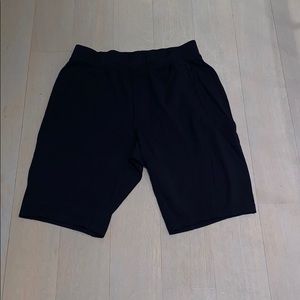LULULEMON CITY SWEAT SHORT.